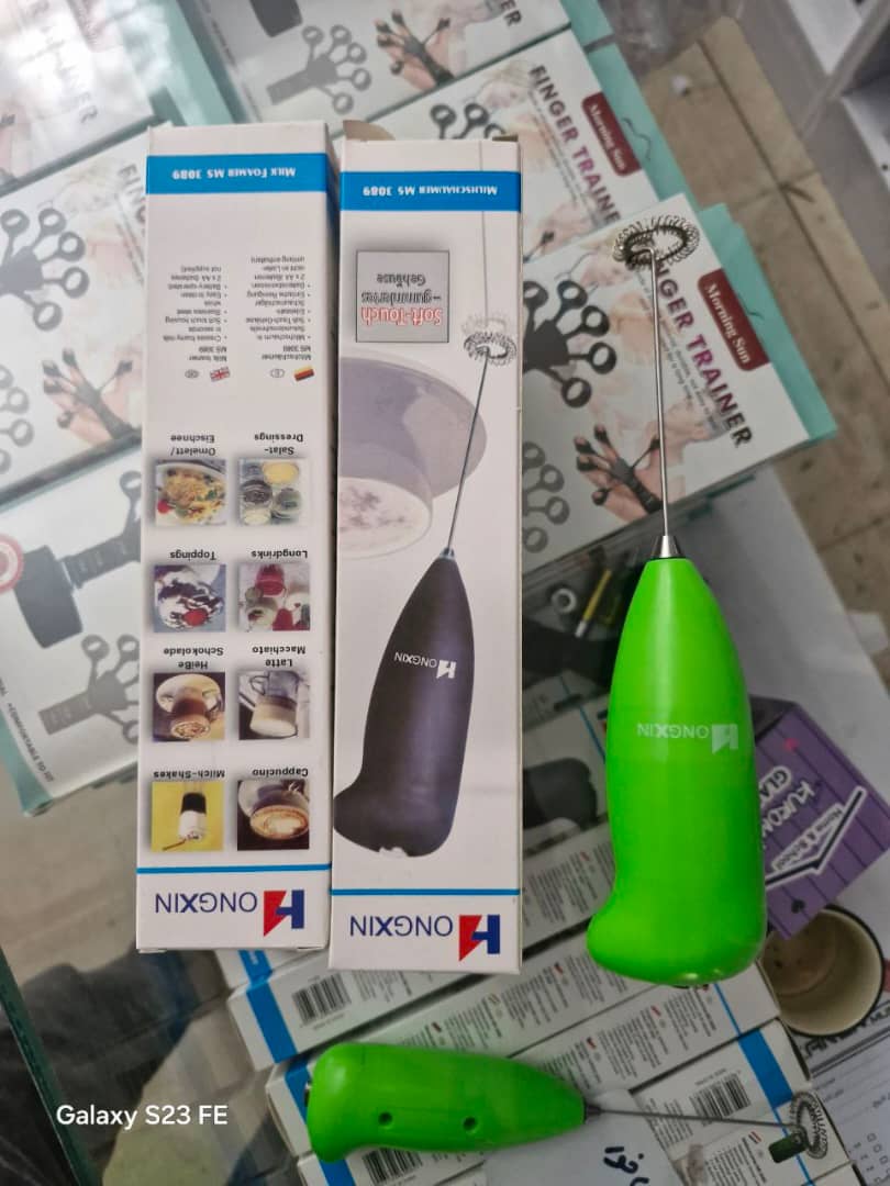 همزن باطری خور